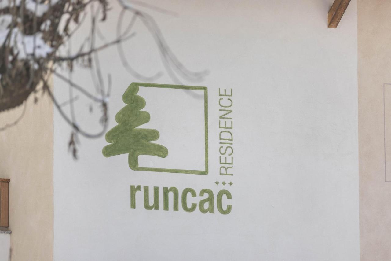 Runcac Apt Gomina San Vigilio Extérieur photo